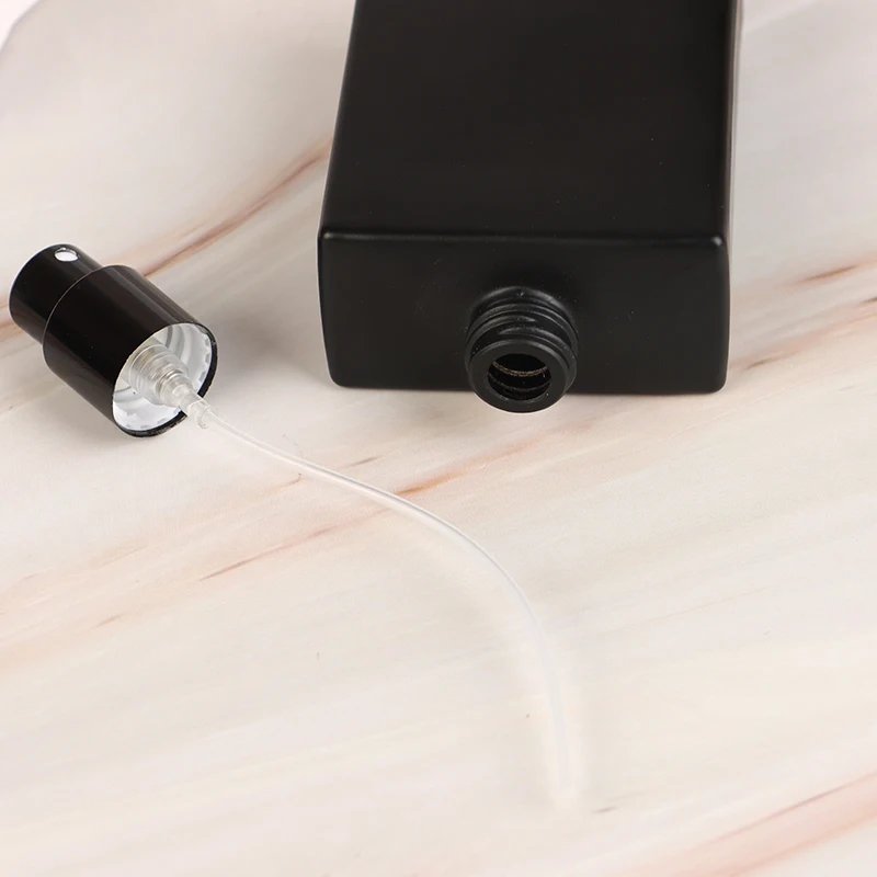 1個 30ml 空の詰め替え可能な透明トラベル香水スプレーア - Misting Bottle Fine のレビューと価格